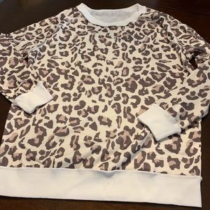 Leopard sweatshirt